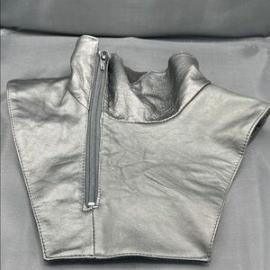 Chic Black Leather Scarf with Zipper